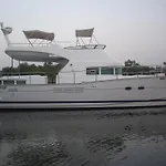 360° Beach Retreat